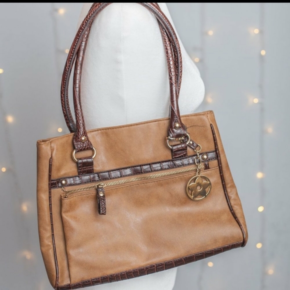 Bueno Handbags - Brown Bueno handbag satchel